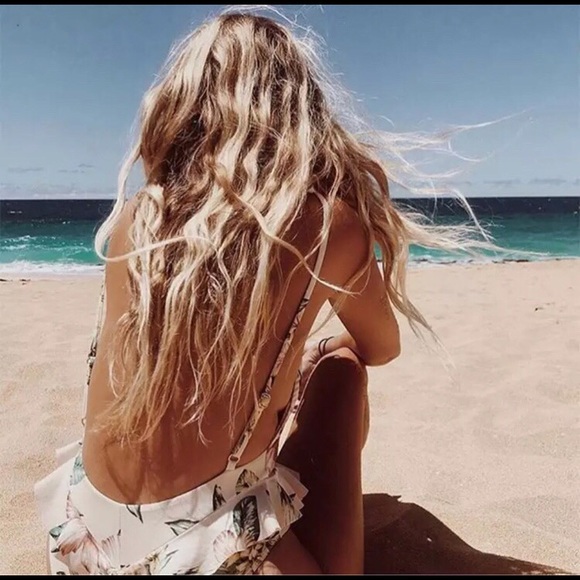 NWT Frills Trim Printed one piece swimsuit 🧚🏻♂️ - Picture 5 of 5